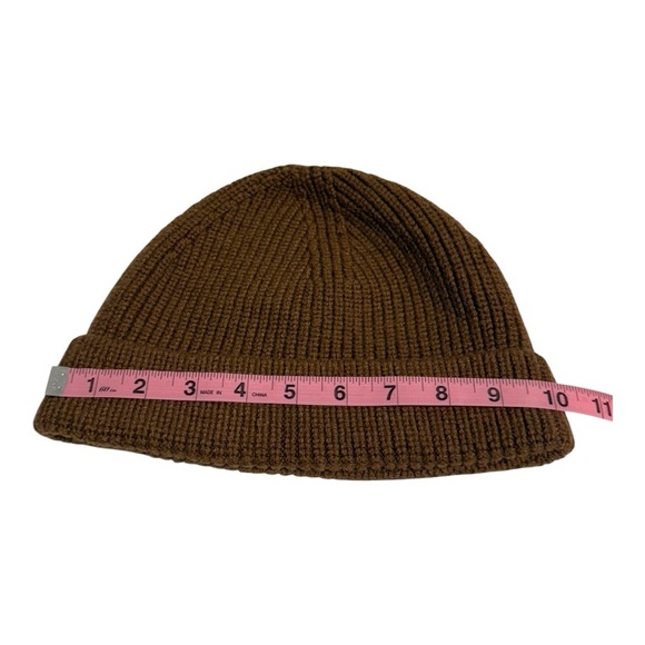 Lululemon Close Fit Wool Blend Ribbed Knit Beanie Size L / XL - Picture 5 of 9